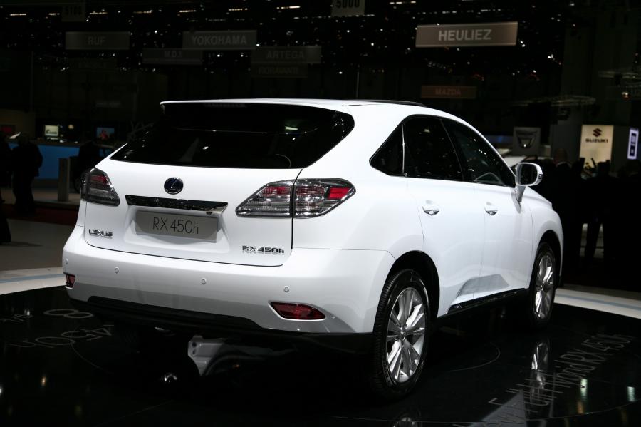  Lexus RX450h 2009 года  (фото 128 из 174)